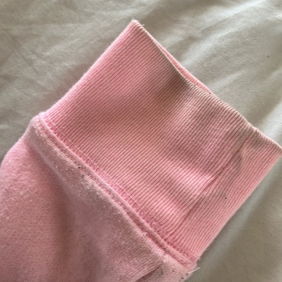 Pink hoodie size large - Picture 7 of 9